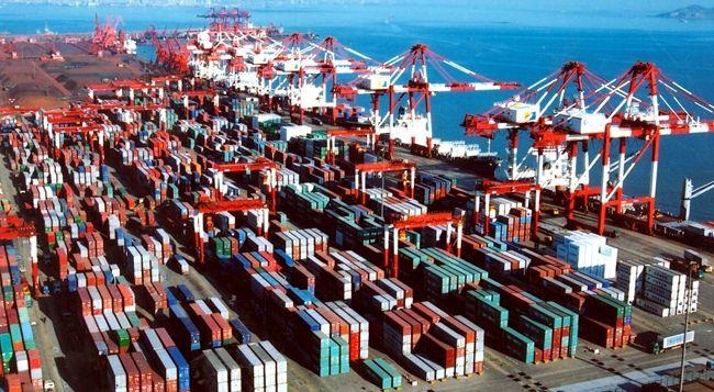 8月中国进出口总值同比增长3.5%